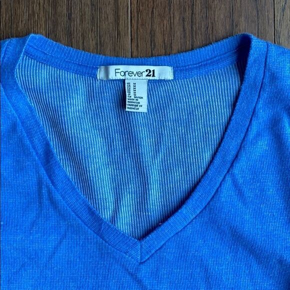 Blue Vneck Long Sleeve Sweater - Picture 2 of 4